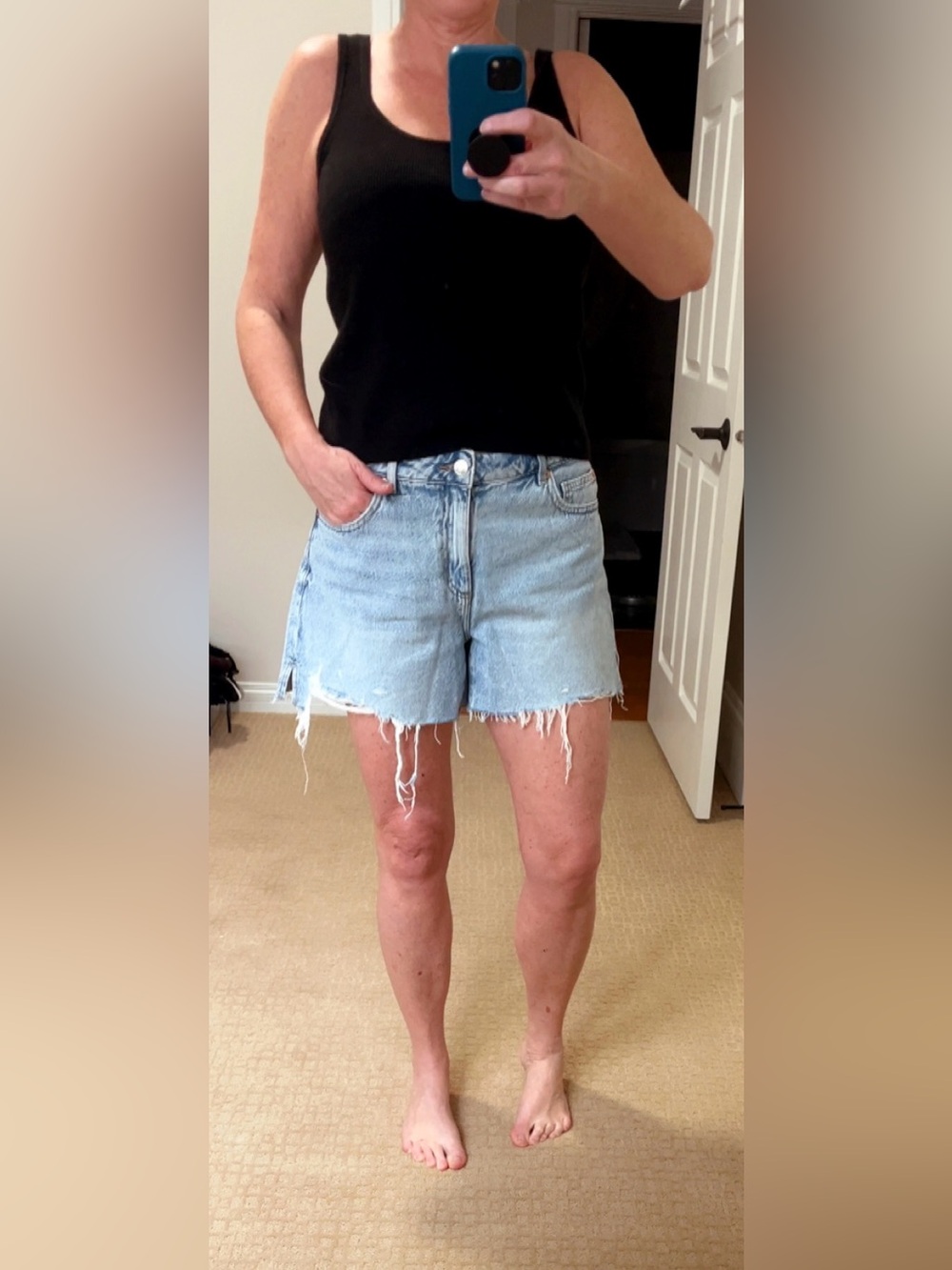 Garage Vintage Cut-Off Charlotte Blue Light Wash Denim shorts - Women